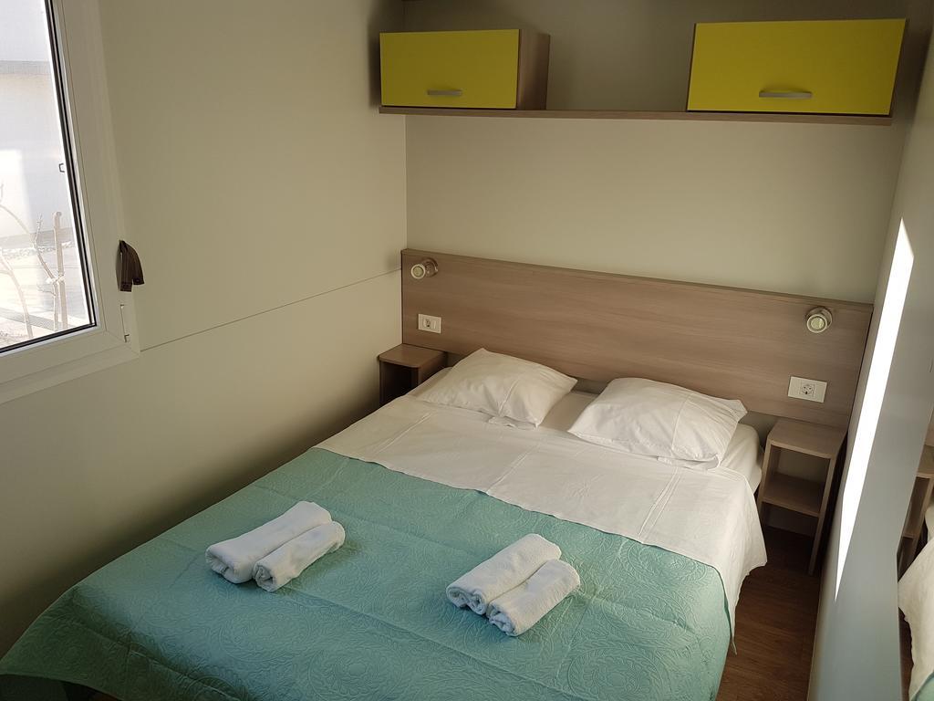 Hotel Kamp Rujno Starigrad Paklenica Exterior foto