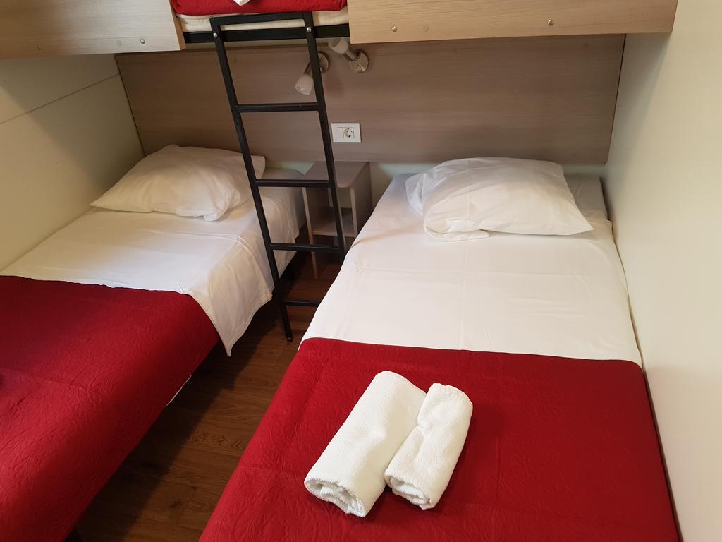 Hotel Kamp Rujno Starigrad Paklenica Exterior foto